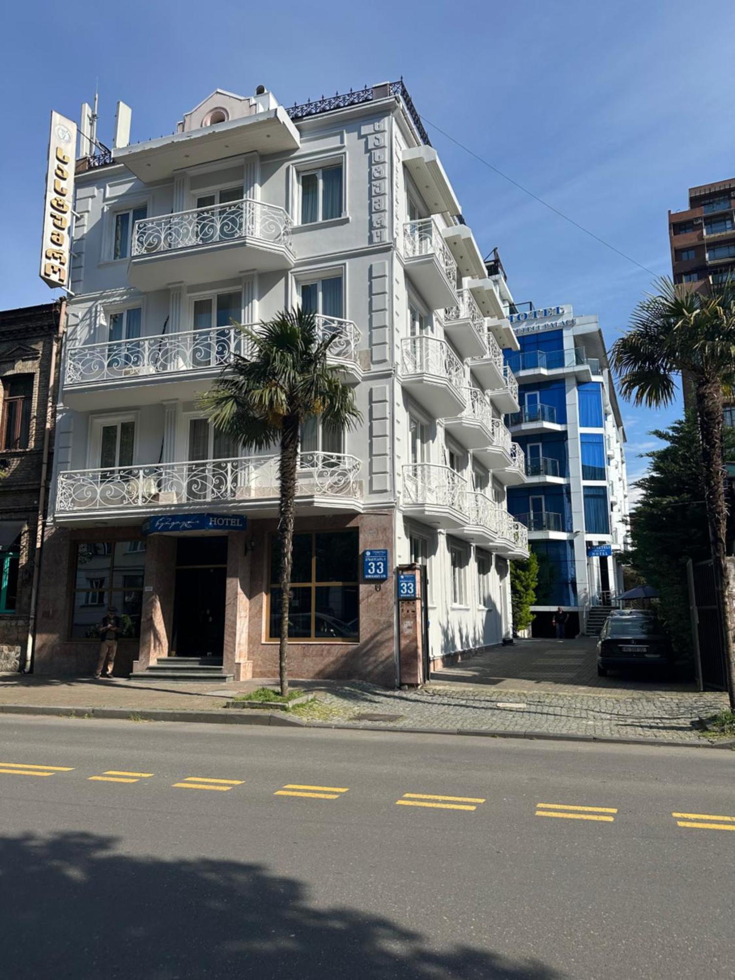Hotel Tsereteli Batumi Exteriér fotografie